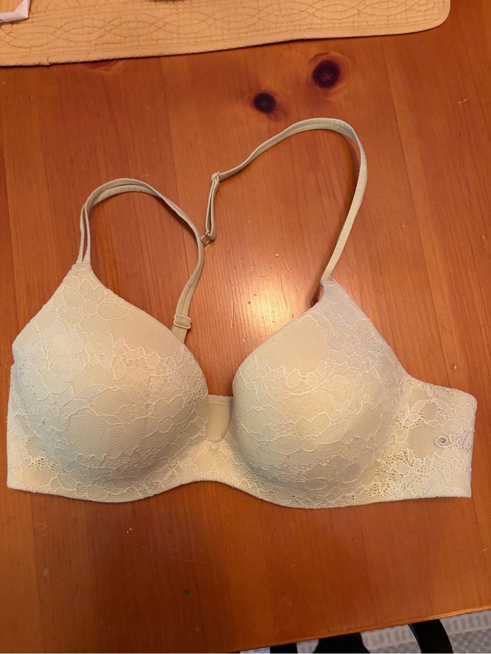 Victoria’s Secret bras lot of 4 - Picture 3 of 7